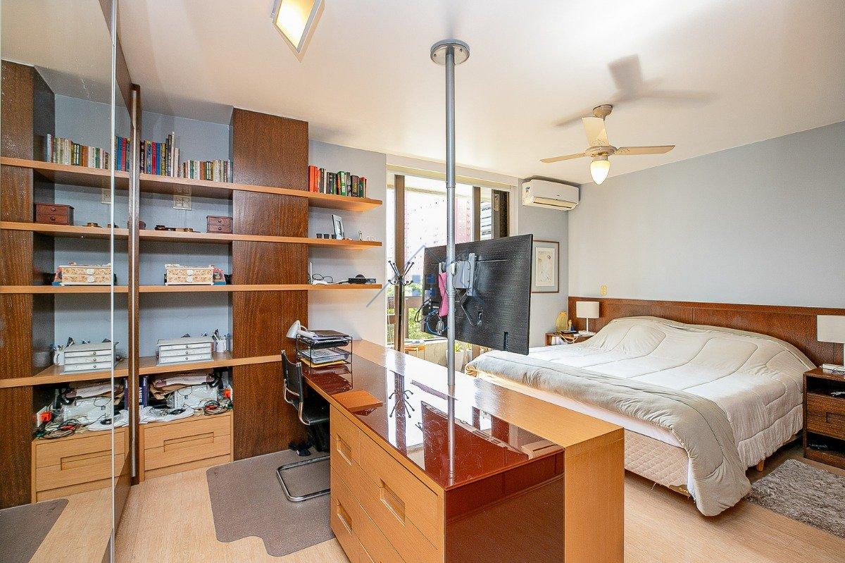 Apartamento 225m² no Itaim Bibi 3 suítes 3 vagas Rua Lopes Neto São Paulo - 