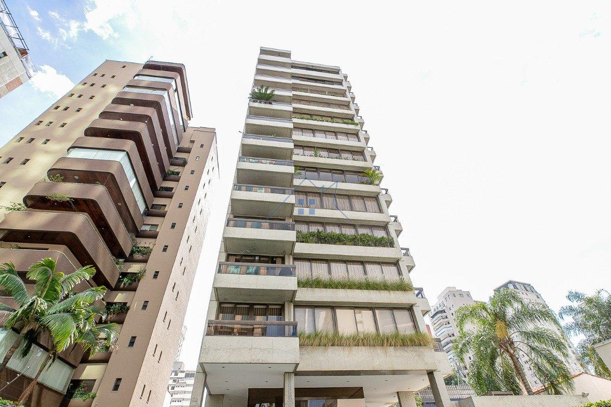 Apartamento 225m² no Itaim Bibi 3 suítes 3 vagas Rua Lopes Neto São Paulo - 
