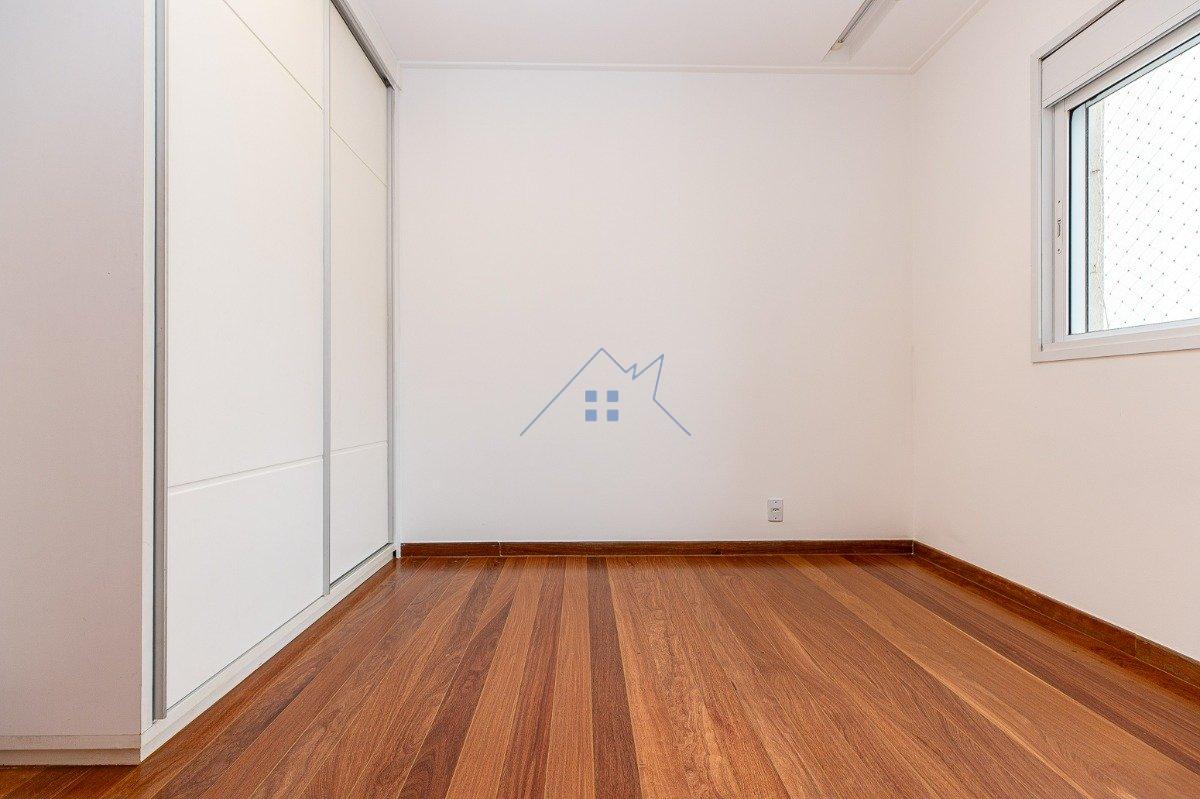 Apartamento 190m² no Jd Paulista 3 suítes 4 vagas Rua Pamplona São Paulo - 