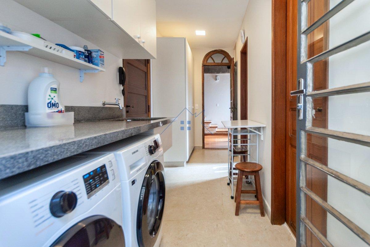 Casa 230m² no Jd Paulistano 3 dorm 1 suíte 3 vagas Rua Iraci São Paulo - 