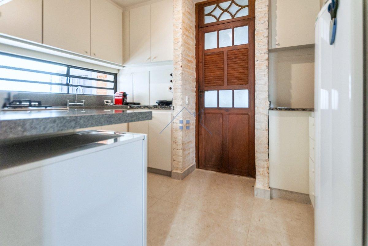 Casa 230m² no Jd Paulistano 3 dorm 1 suíte 3 vagas Rua Iraci São Paulo - 