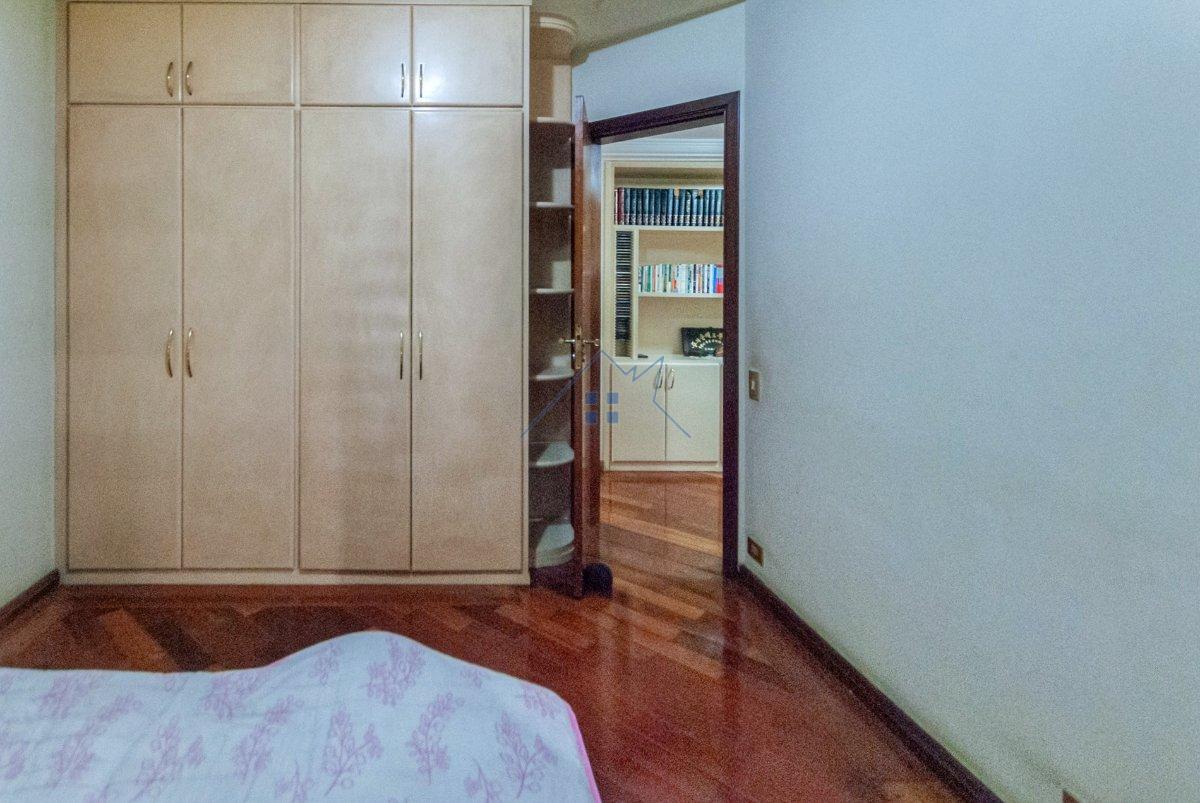 Apartamento 250m² na Aclimação 4 suítes 3 vagas Rua Castro Alves São Paulo - 