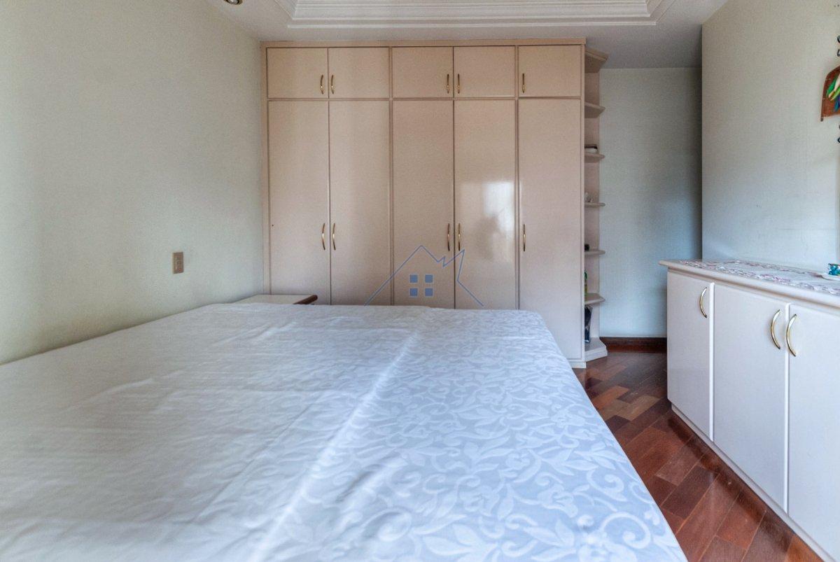 Apartamento 250m² na Aclimação 4 suítes 3 vagas Rua Castro Alves São Paulo - 