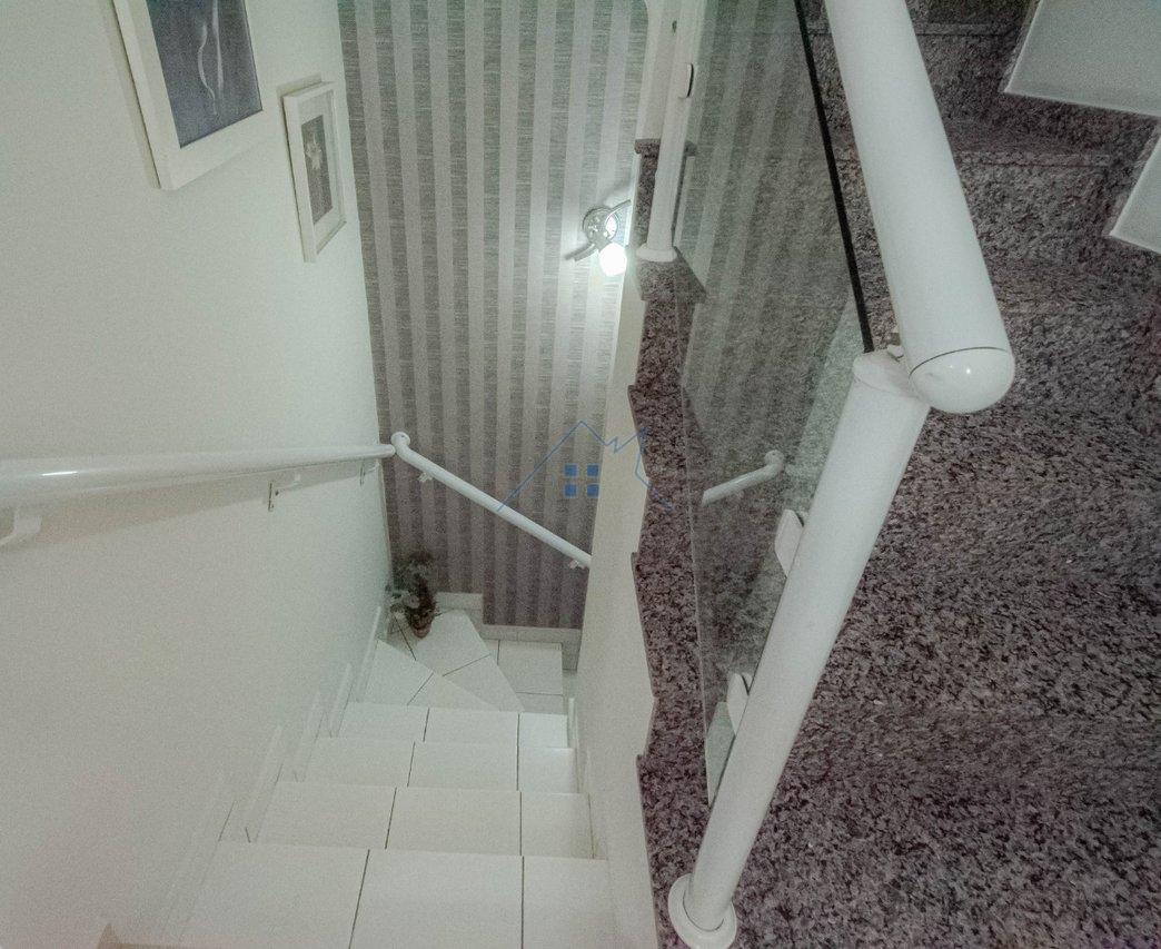 Casa em Condomínio no Chora Menino 145m² 3 dorm 1 suíte 3 vagas Rua Nova dos Portugueses São Paulo - 