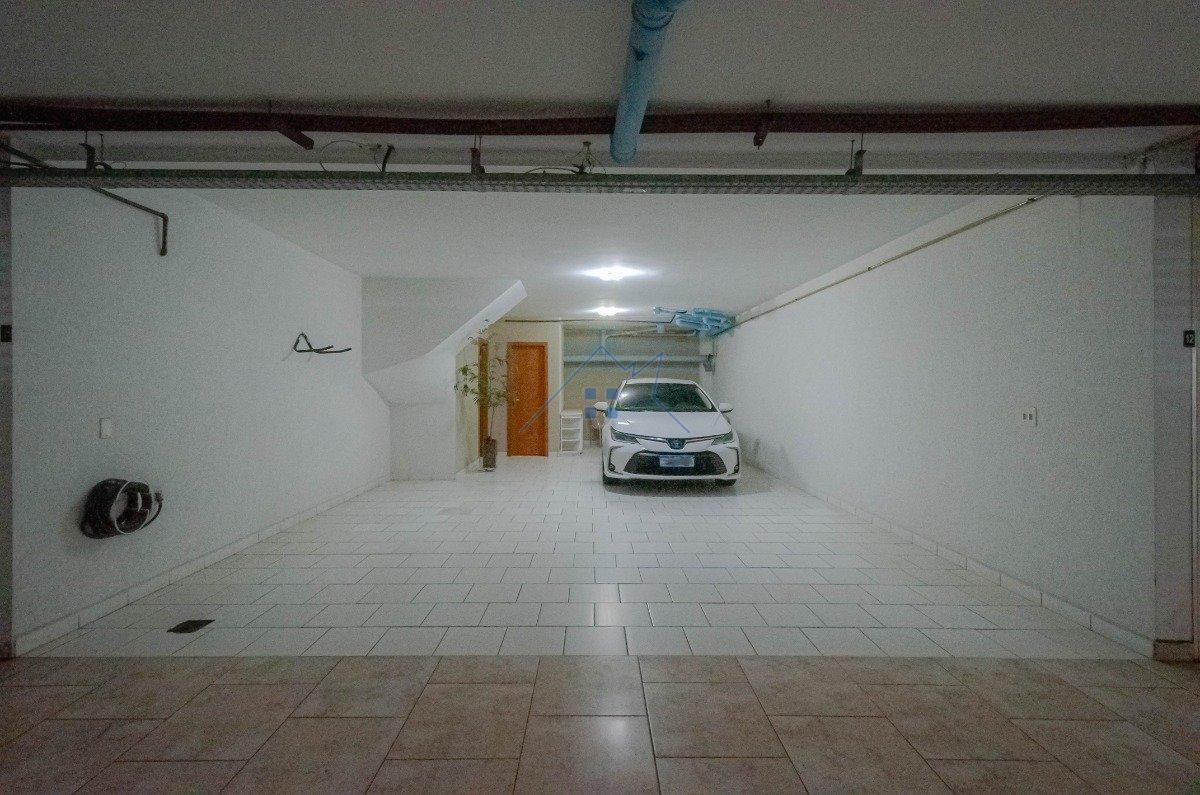 Casa em Condomínio no Chora Menino 145m² 3 dorm 1 suíte 3 vagas Rua Nova dos Portugueses São Paulo - 