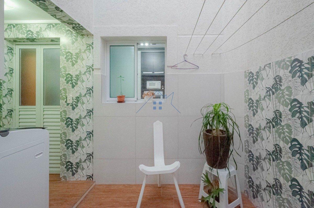Casa em Condomínio no Chora Menino 145m² 3 dorm 1 suíte 3 vagas Rua Nova dos Portugueses São Paulo - 