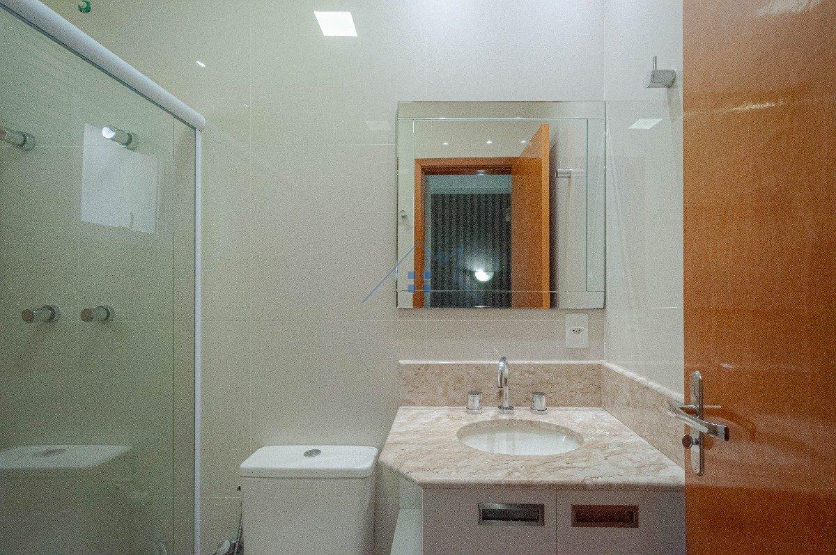 Casa em Condomínio no Chora Menino 145m² 3 dorm 1 suíte 3 vagas Rua Nova dos Portugueses São Paulo - 