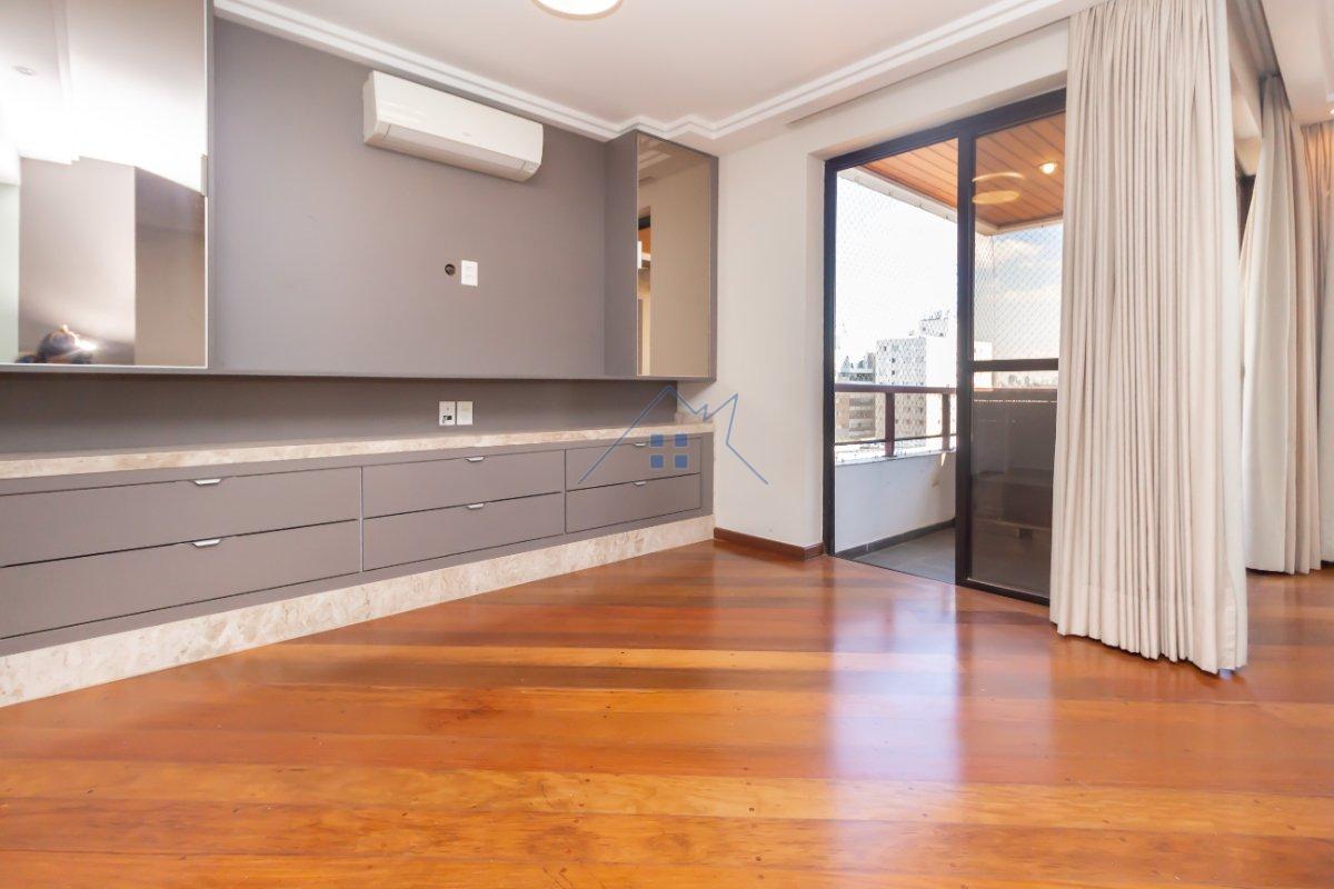 Apartamento 116m² na Vila Mariana 3 dorm 1 suíte 3 vagas Rua Caravelas São Paulo - 