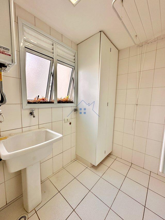 Apartamento 79m² na Vila Andrade 2 suítes 2 vagas Rua Itatupa São Paulo - 