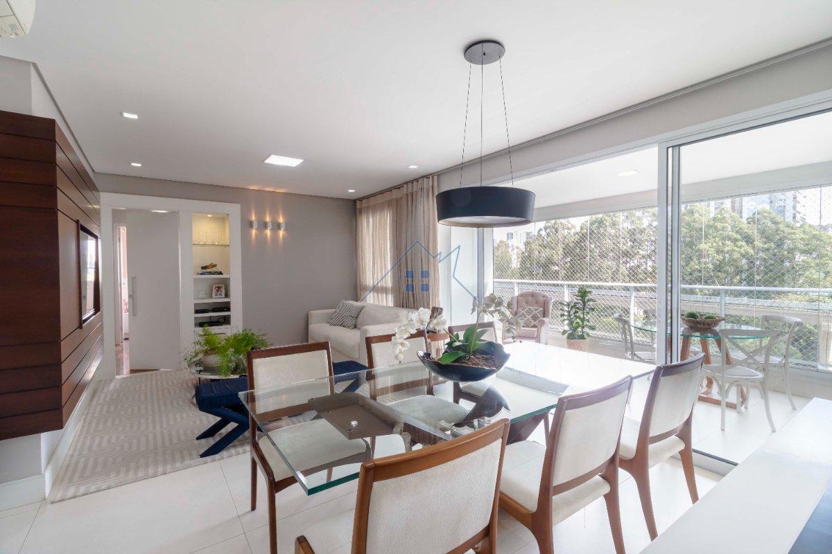 Apartamento 134m² na Cidade Monções 3 suítes 2 vagas Rua Arizona São Paulo - 