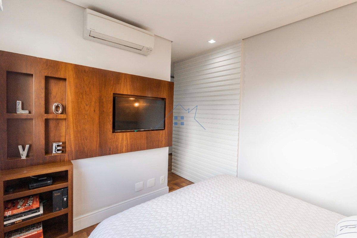 Apartamento 134m² na Cidade Monções 3 suítes 2 vagas Rua Arizona São Paulo - 