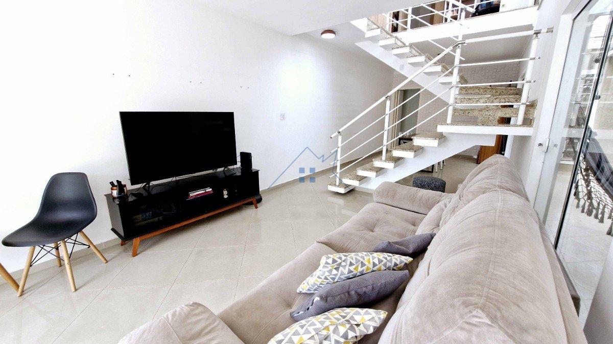 Sobrado 208m² na Parada Inglesa 3 suítes 4 vagas Rua Plínio Pasqui São Paulo - 