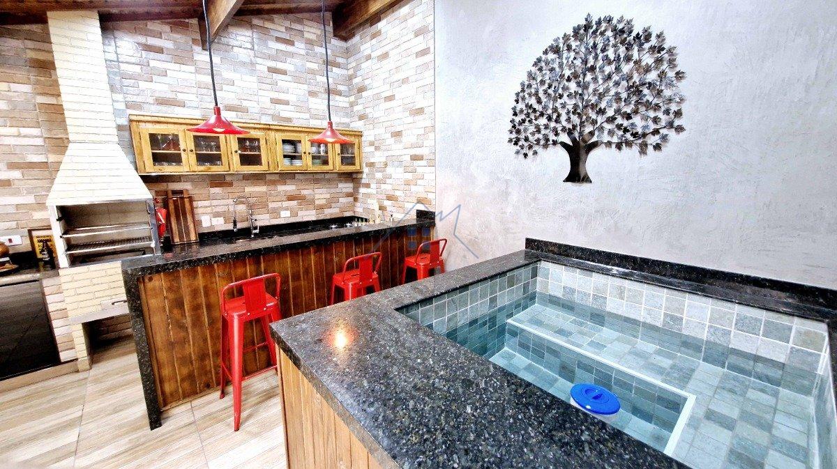 Sobrado 208m² na Parada Inglesa 3 suítes 4 vagas Rua Plínio Pasqui São Paulo - 