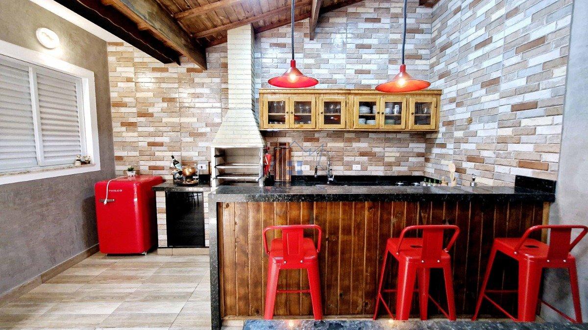 Sobrado 208m² na Parada Inglesa 3 suítes 4 vagas Rua Plínio Pasqui São Paulo - 