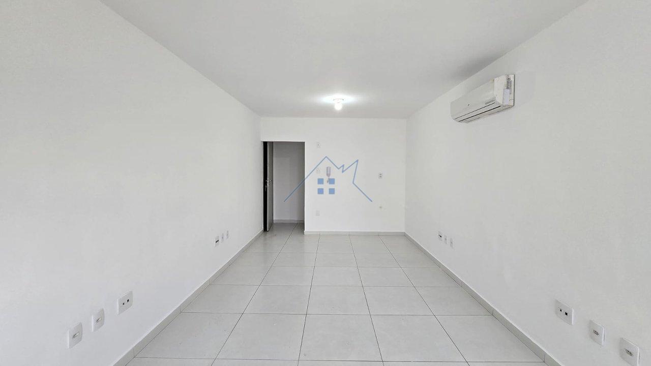Sala Comercial 25m² no Ipiranga com Ar Condicionado Rua Silva Bueno São Paulo - 
