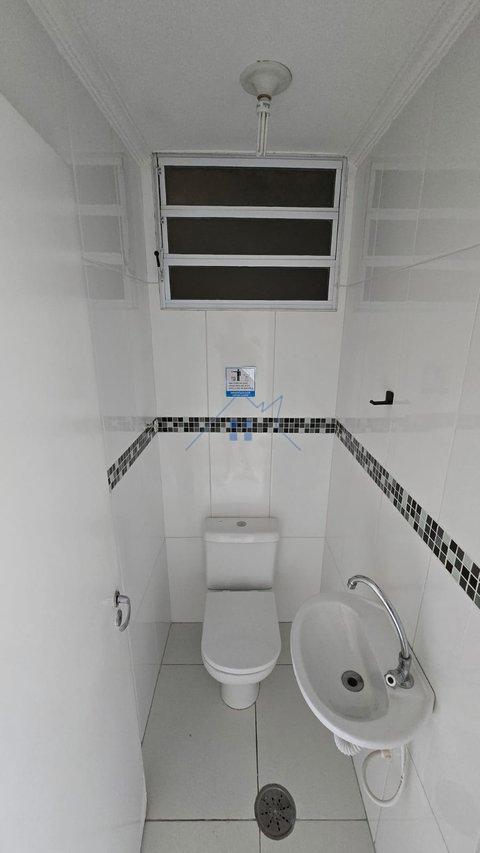 Sala Comercial 28m² no Ipiranga Com Ar Condicionado Rua Silva Bueno São Paulo - 