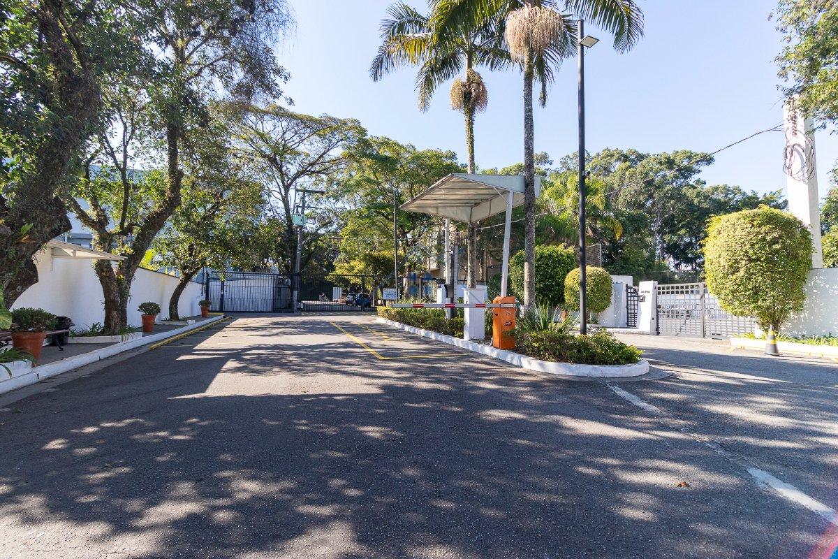 Casa no condomínio Condomínio Arcobaleno 390m² 5 dorms sendo 3 suítes 4 vagas Rua Amaro Alves Alvim São Paulo - 