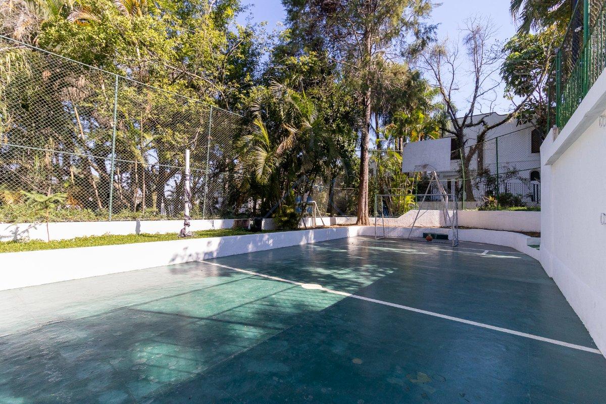 Casa no condomínio Condomínio Arcobaleno 390m² 5 dorms sendo 3 suítes 4 vagas Rua Amaro Alves Alvim São Paulo - 