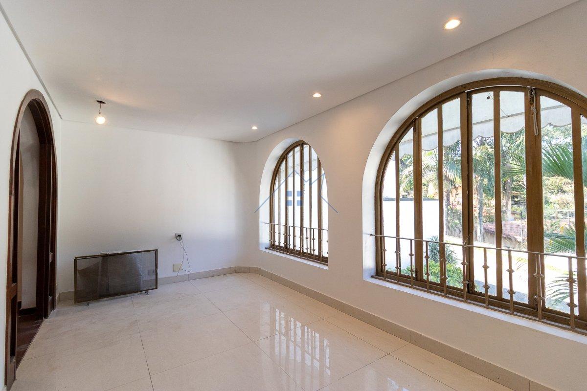 Casa no condomínio Condomínio Arcobaleno 390m² 5 dorms sendo 3 suítes 4 vagas Rua Amaro Alves Alvim São Paulo - 