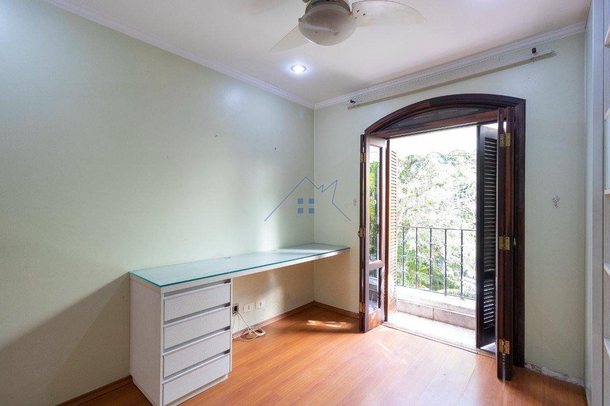 Casa no condomínio Condomínio Arcobaleno 390m² 5 dorms sendo 3 suítes 4 vagas Rua Amaro Alves Alvim São Paulo - 