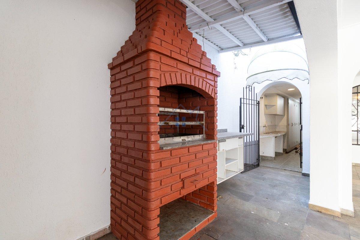 Casa no condomínio Condomínio Arcobaleno 390m² 5 dorms sendo 3 suítes 4 vagas Rua Amaro Alves Alvim São Paulo - 