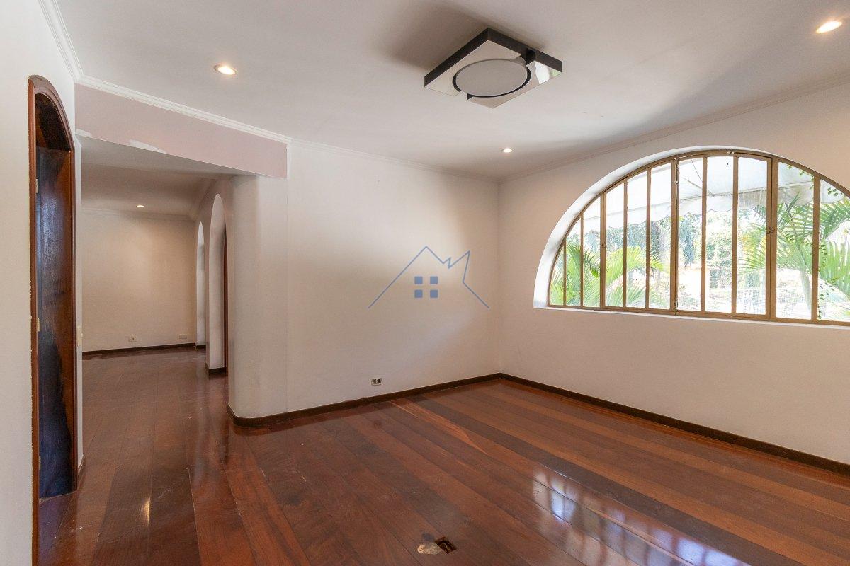 Casa no condomínio Condomínio Arcobaleno 390m² 5 dorms sendo 3 suítes 4 vagas Rua Amaro Alves Alvim São Paulo - 