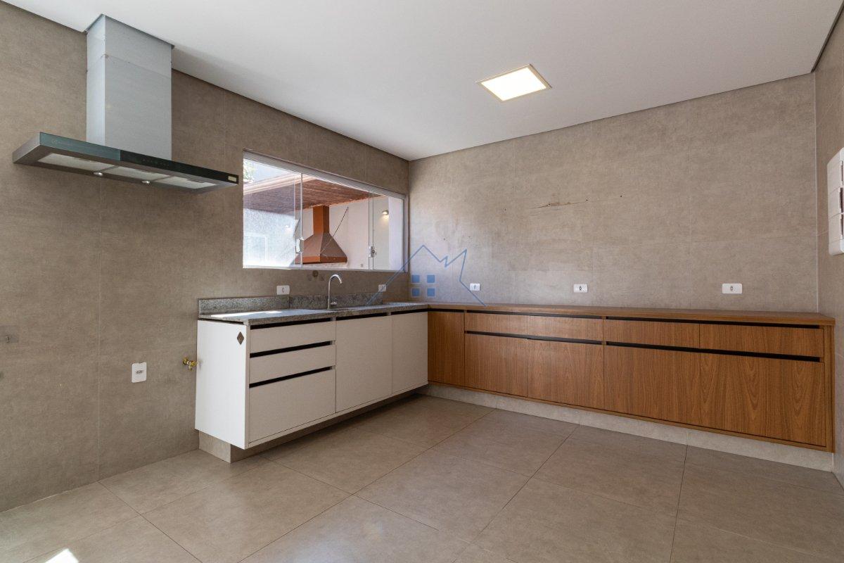 Casa em Moema com 190m² 3 dorms sendo 1 suíte 1 vaga Alameda Jauaperi São Paulo - 