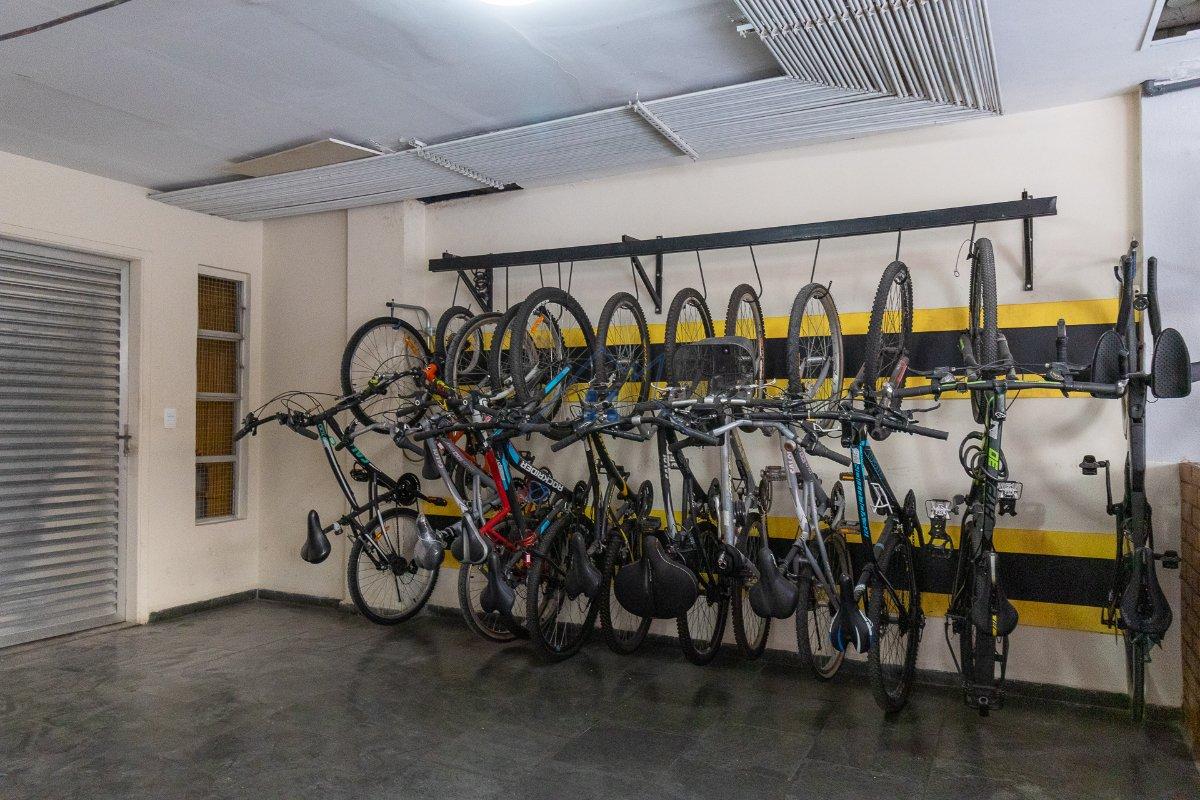 Apartamento 92m² na Vila Nova Conceição 3 dorm 1 vaga Rua Doutor Eduardo de Souza Aranha São Paulo - 