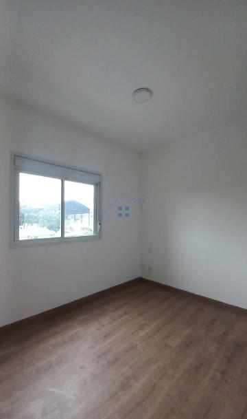 Apartamento em Arujá com 79,80m² 3 dorm sendo 1 suíte 2 vagas Estrada Limoeiro Arujá - 