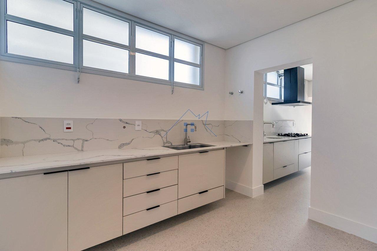 Apartamento 233m² em Higienópolis 3 dorms sendo 2 suítes 1 vaga Rua São Vicente de Paula São Paulo - 