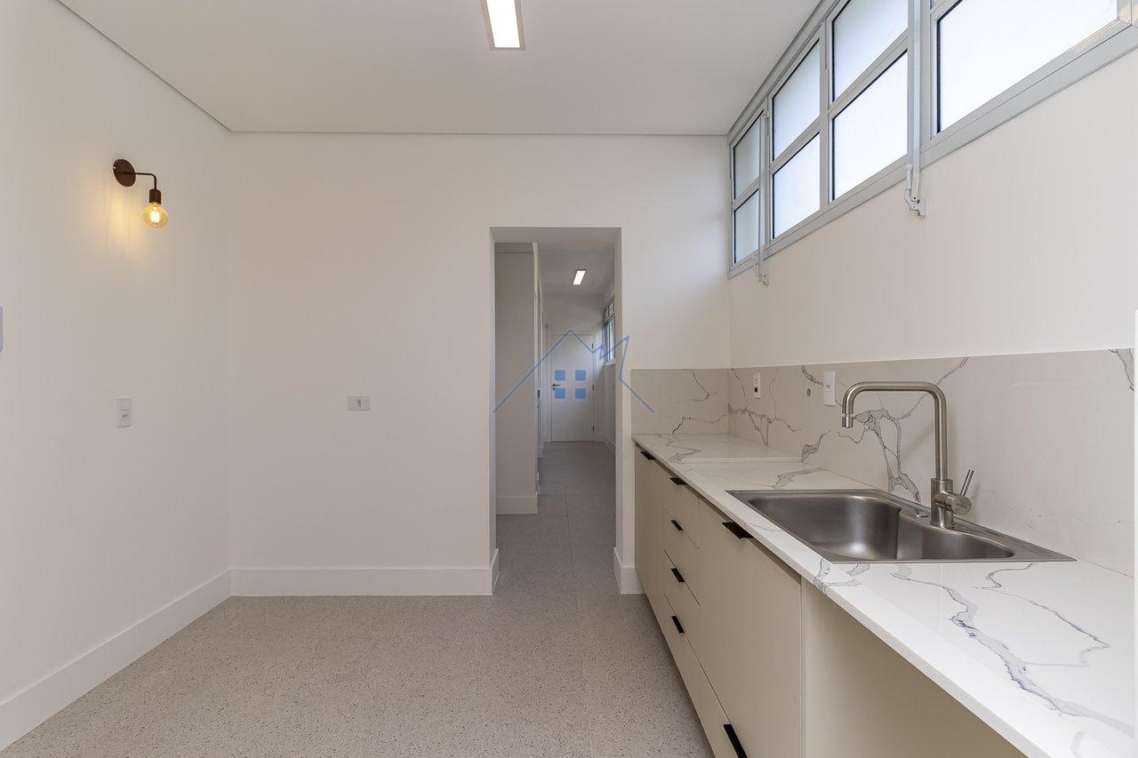 Apartamento 233m² em Higienópolis 3 dorms sendo 2 suítes 1 vaga Rua São Vicente de Paula São Paulo - 