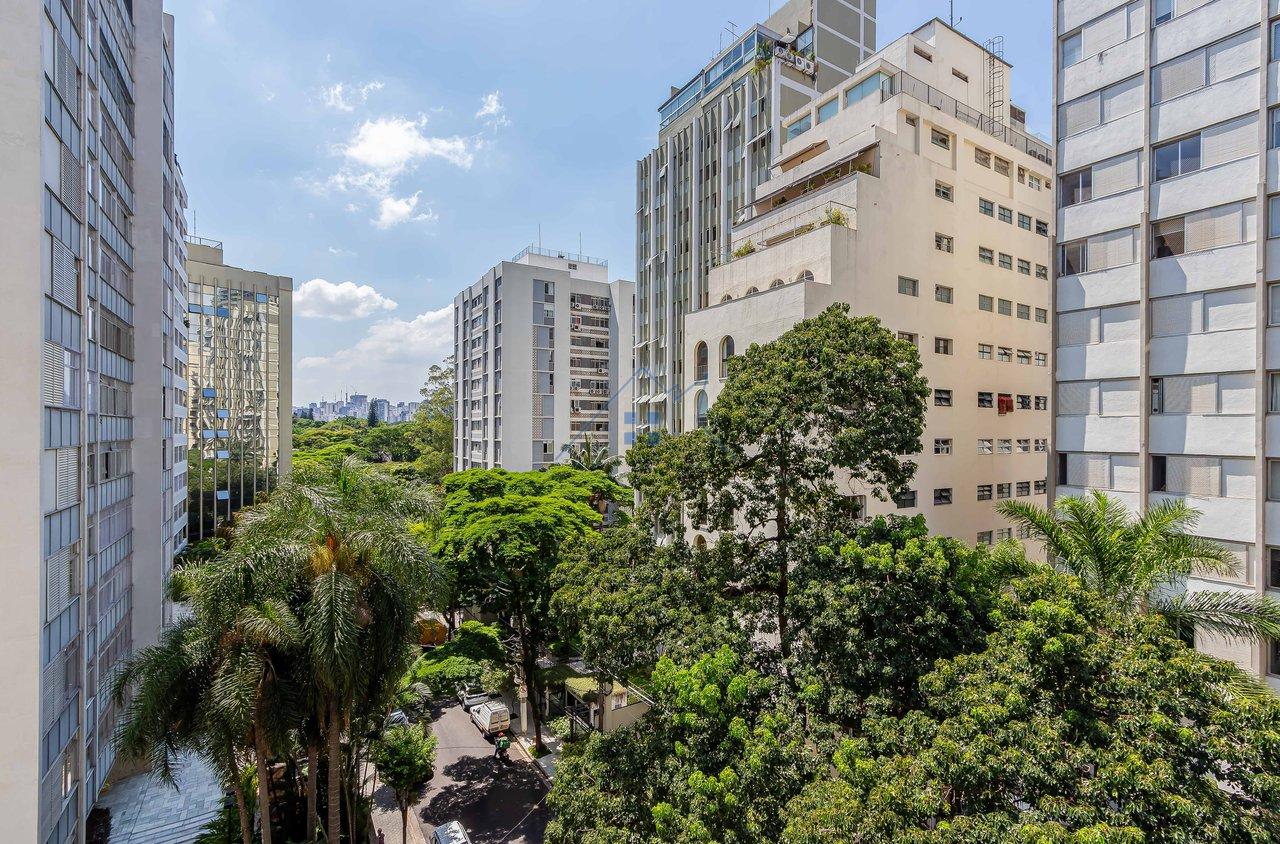 Apartamento 185m² no Itaim Bibi 3 dorms sendo 2 suítes 1 vaga Rua Itacema São Paulo - 