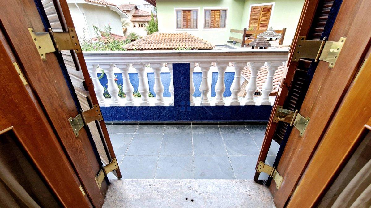 Casa em Condomínio no Tremembé 310m² 3 dorms sendo 1 suíte 4 vaga Rua Maestro Bortolucci São Paulo - 