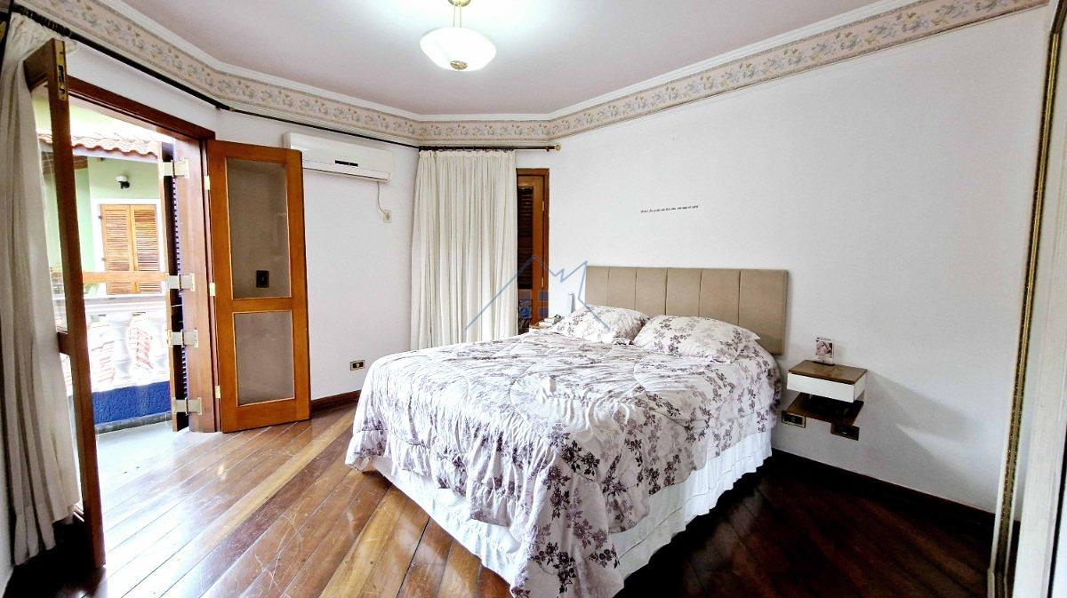 Casa em Condomínio no Tremembé 310m² 3 dorms sendo 1 suíte 4 vaga Rua Maestro Bortolucci São Paulo - 