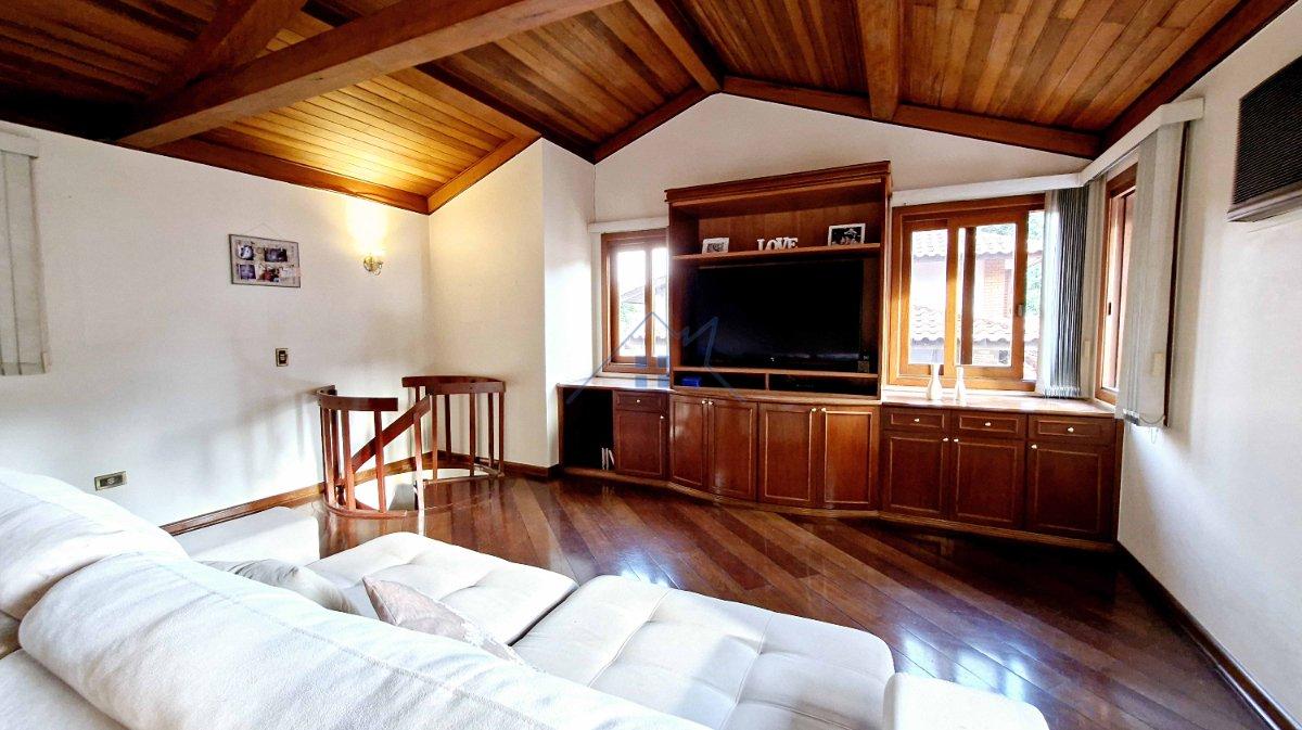Casa em Condomínio no Tremembé 310m² 3 dorms sendo 1 suíte 4 vaga Rua Maestro Bortolucci São Paulo - 