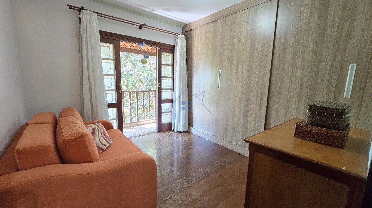 Casa 465m² em Mairiporã 5 dorms sendo 3 suítes 8 vagas Avenida dos Coqueiros Mairiporã - 