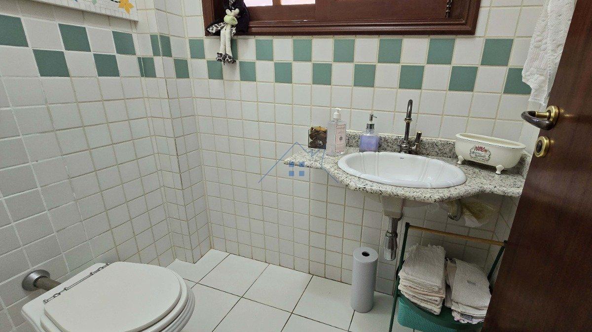 Casa 465m² em Mairiporã 5 dorms sendo 3 suítes 8 vagas Avenida dos Coqueiros Mairiporã - 
