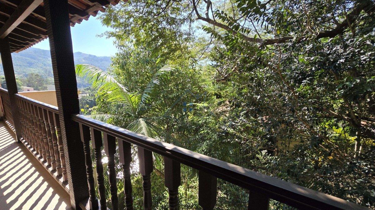 Casa 465m² em Mairiporã 5 dorms sendo 3 suítes 8 vagas Avenida dos Coqueiros Mairiporã - 
