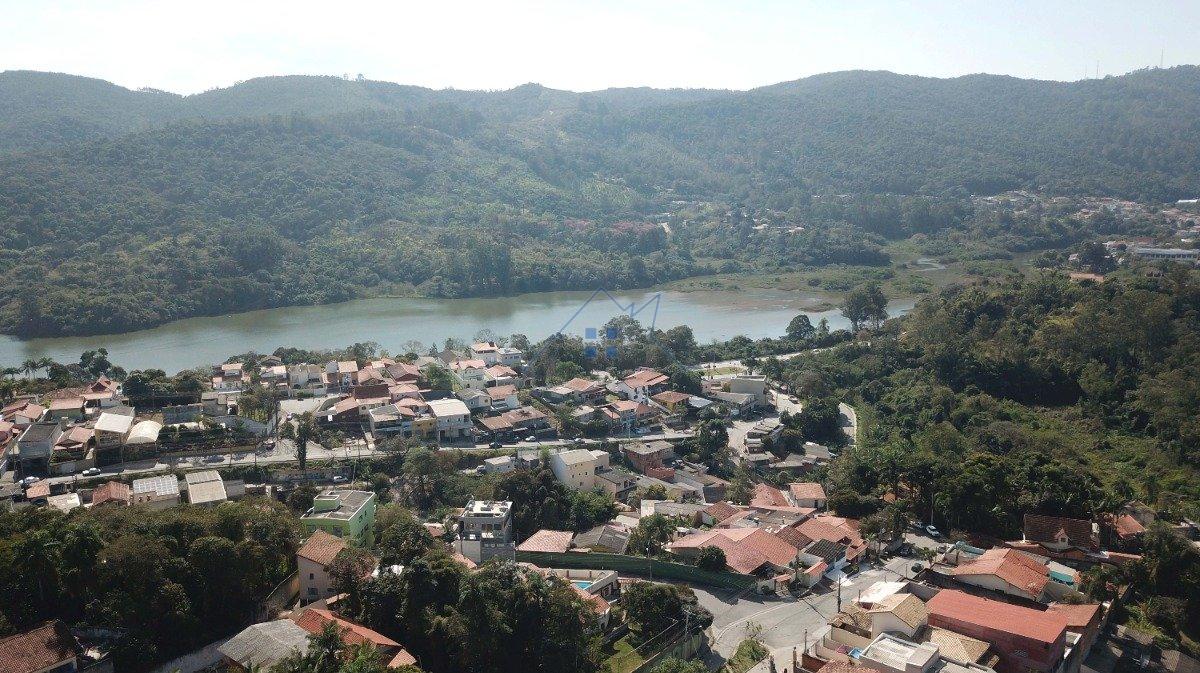 Casa 465m² em Mairiporã 5 dorms sendo 3 suítes 8 vagas Avenida dos Coqueiros Mairiporã - 