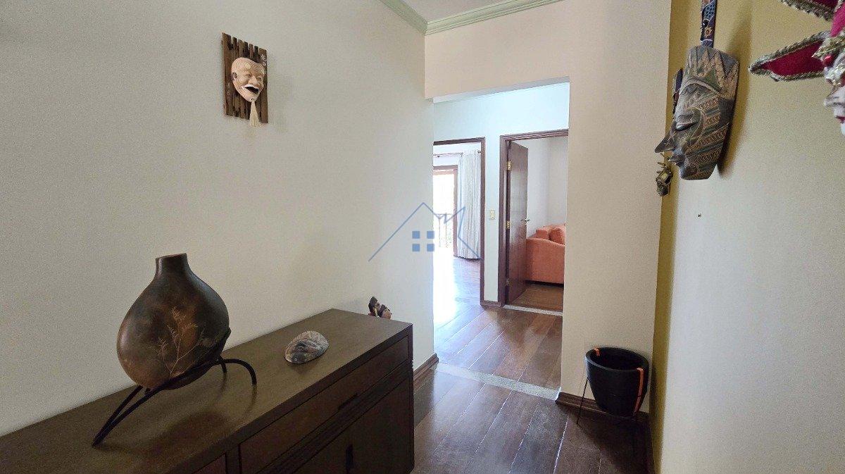 Casa 465m² em Mairiporã 5 dorms sendo 3 suítes 8 vagas Avenida dos Coqueiros Mairiporã - 