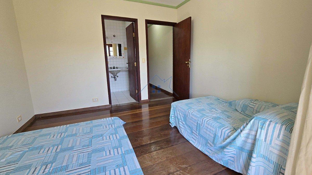 Casa 465m² em Mairiporã 5 dorms sendo 3 suítes 8 vagas Avenida dos Coqueiros Mairiporã - 