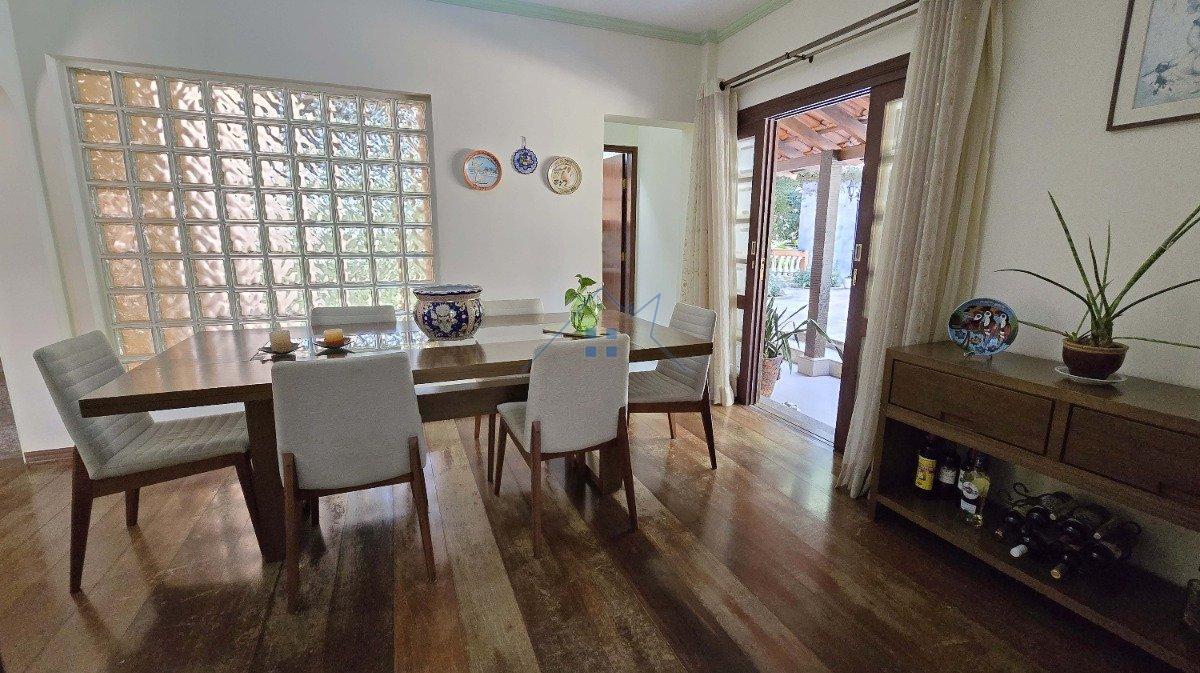 Casa 465m² em Mairiporã 5 dorms sendo 3 suítes 8 vagas Avenida dos Coqueiros Mairiporã - 