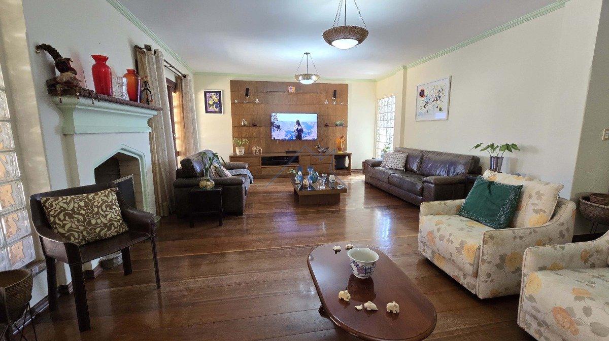 Casa 465m² em Mairiporã 5 dorms sendo 3 suítes 8 vagas Avenida dos Coqueiros Mairiporã - 
