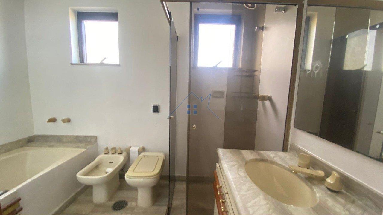 Apartamento em Moema com 210m² 3 suítes - sem vaga de garagem Avenida Agami São Paulo - 