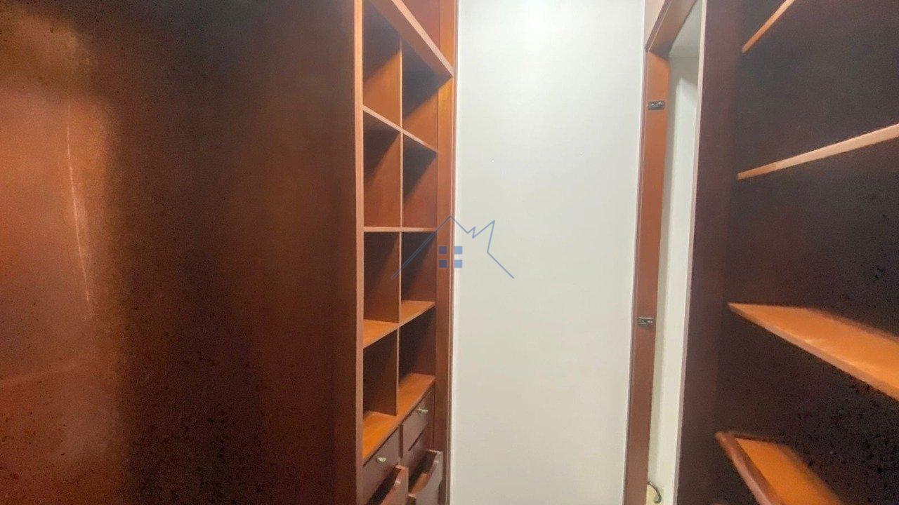 Apartamento em Moema com 210m² 3 suítes - sem vaga de garagem Avenida Agami São Paulo - 