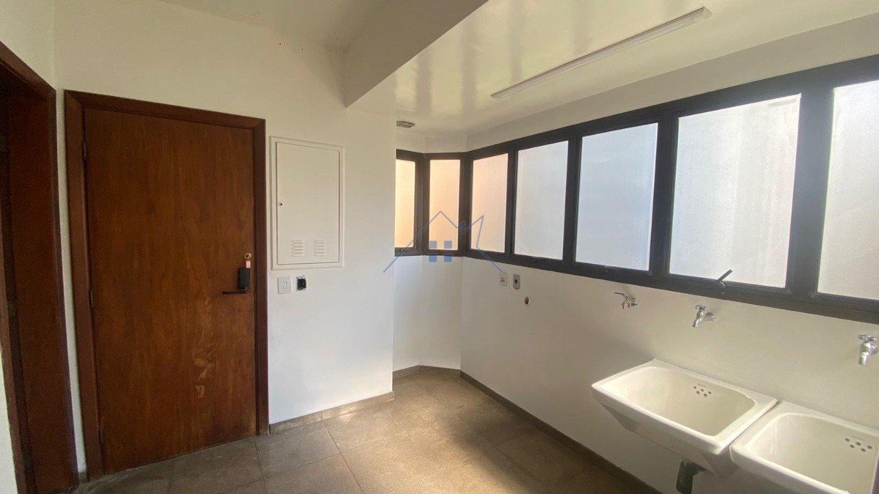 Apartamento em Moema com 210m² 3 suítes - sem vaga de garagem Avenida Agami São Paulo - 
