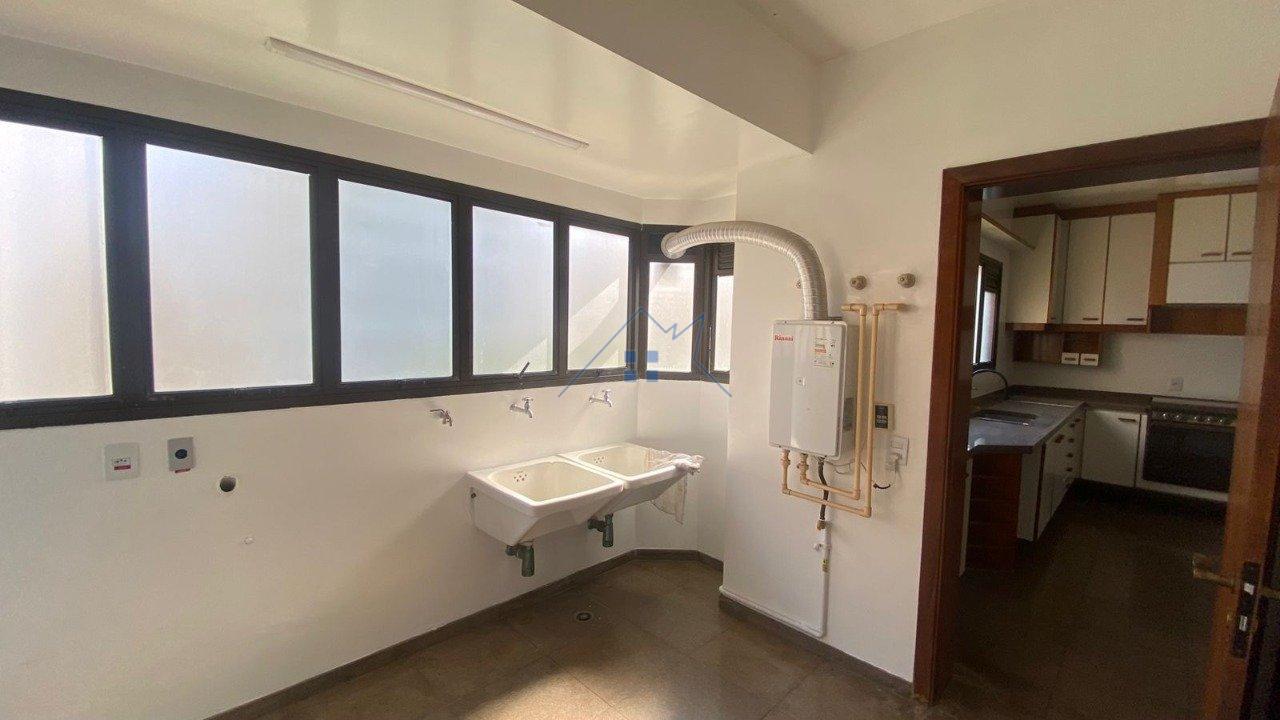 Apartamento em Moema com 210m² 3 suítes - sem vaga de garagem Avenida Agami São Paulo - 
