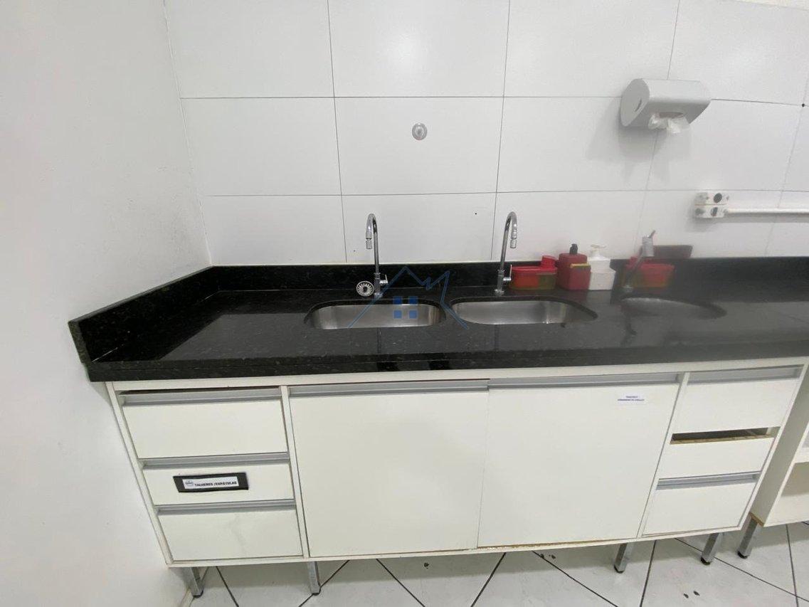 Sobreloja com 250m² em Pinheiros Rua Teodoro Sampaio São Paulo - 