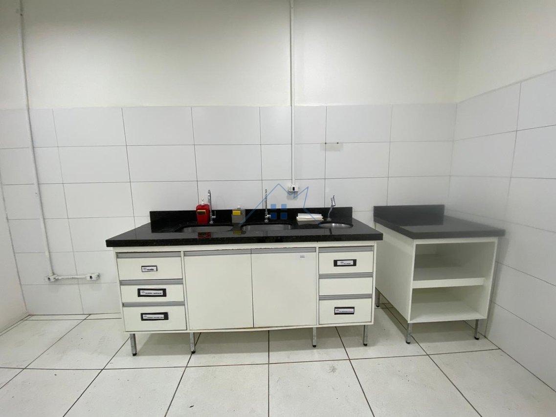 Sobreloja com 250m² em Pinheiros Rua Teodoro Sampaio São Paulo - 
