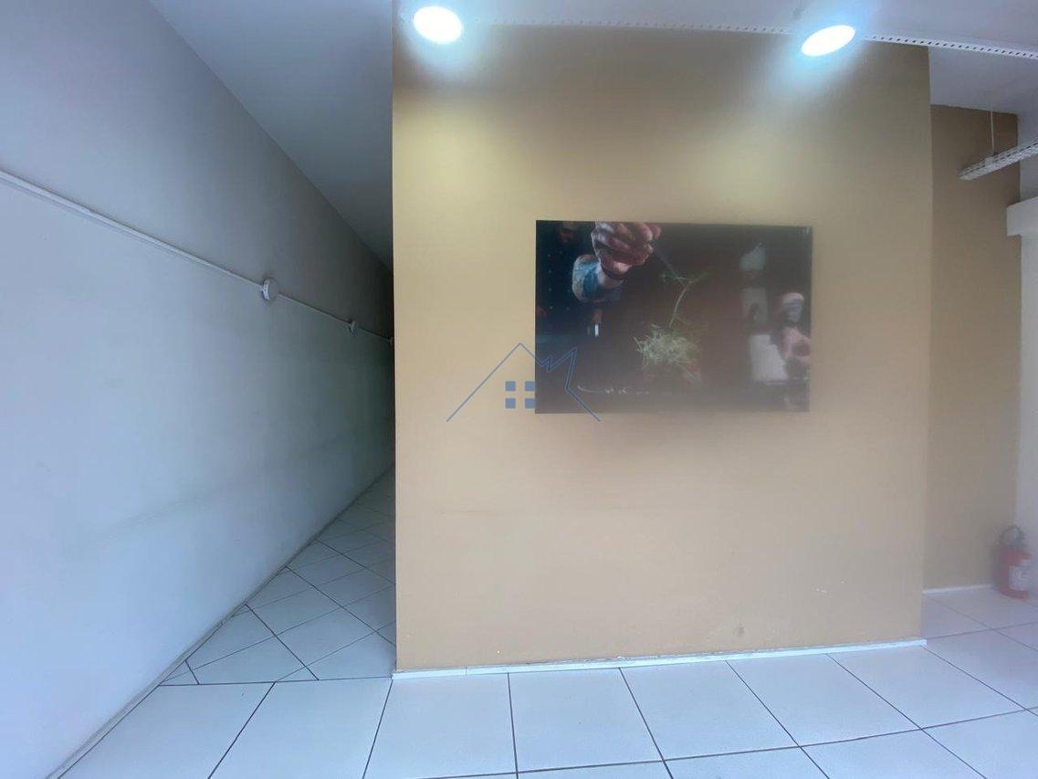 Sobreloja com 250m² em Pinheiros Rua Teodoro Sampaio São Paulo - 